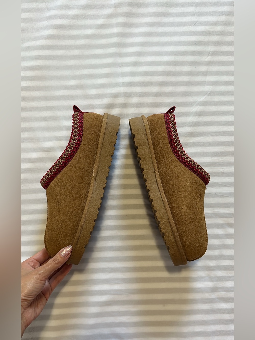 Suede Clogs - Picture 5 of 6